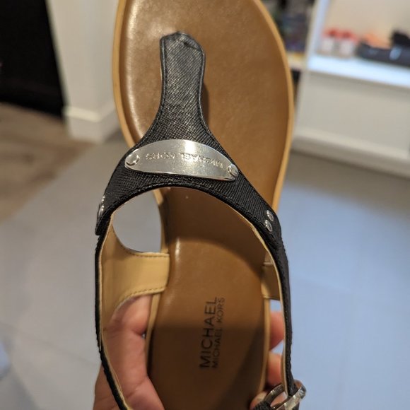 Michael KORS black leather sandals sz 36 - Picture 6 of 6